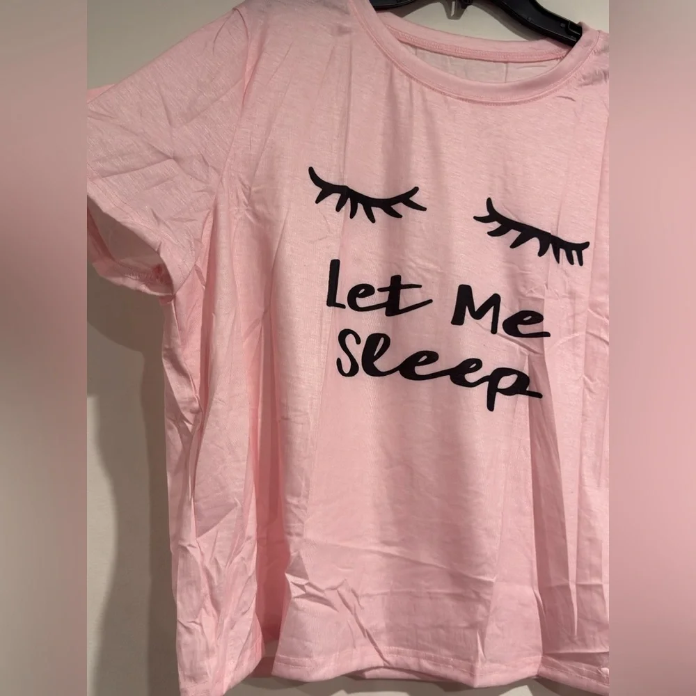 Wdirara Pajama Set, Pink Letter Printed Short Sleeves + Eye Printed Shorts XXXL - Picture 5 of 15